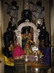 Thiruvellarai-Sri-Pundarikaksha-Perumal-Moolavar